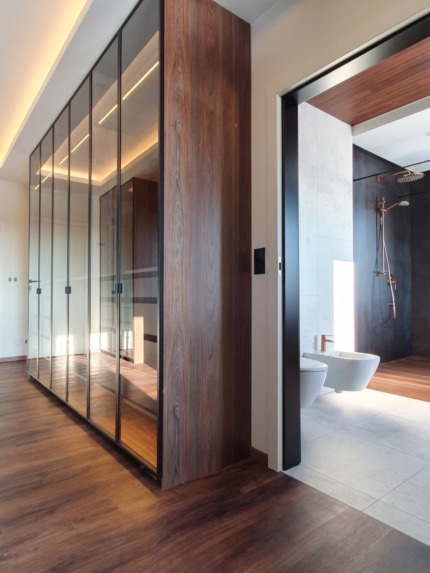 Dom jednorodzinny 280m² pod Wrocławiem – kompleksowy projekt wnętrz – zdjęcie 5